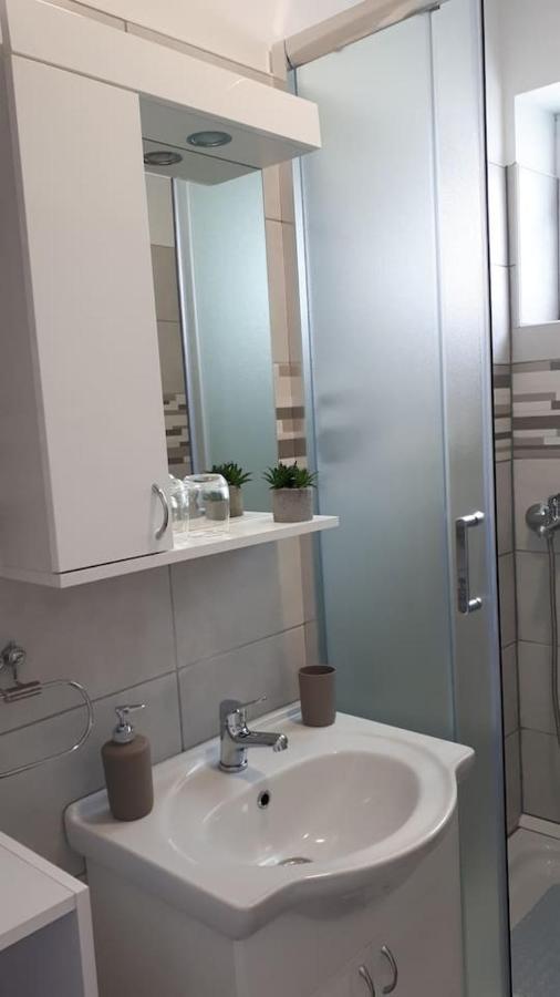 Apartman Lidija Dinjiška المظهر الخارجي الصورة