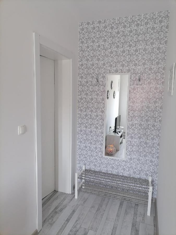 Apartman Lidija Dinjiška المظهر الخارجي الصورة
